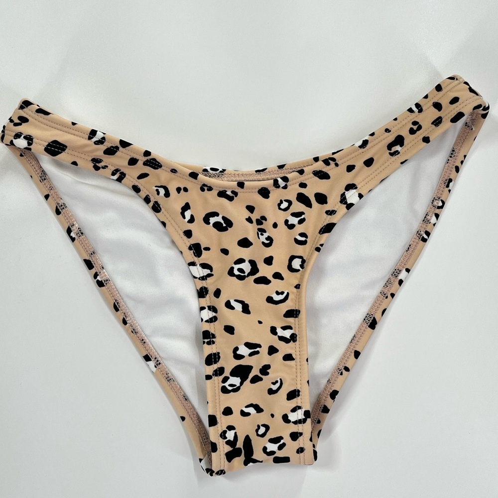 Xhilaration Animal Leopard Cheetah Print Cheeky Bikini Bottom Like New XS